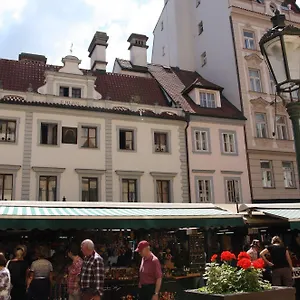 Golden Age 3*, Praga Repubblica Ceca